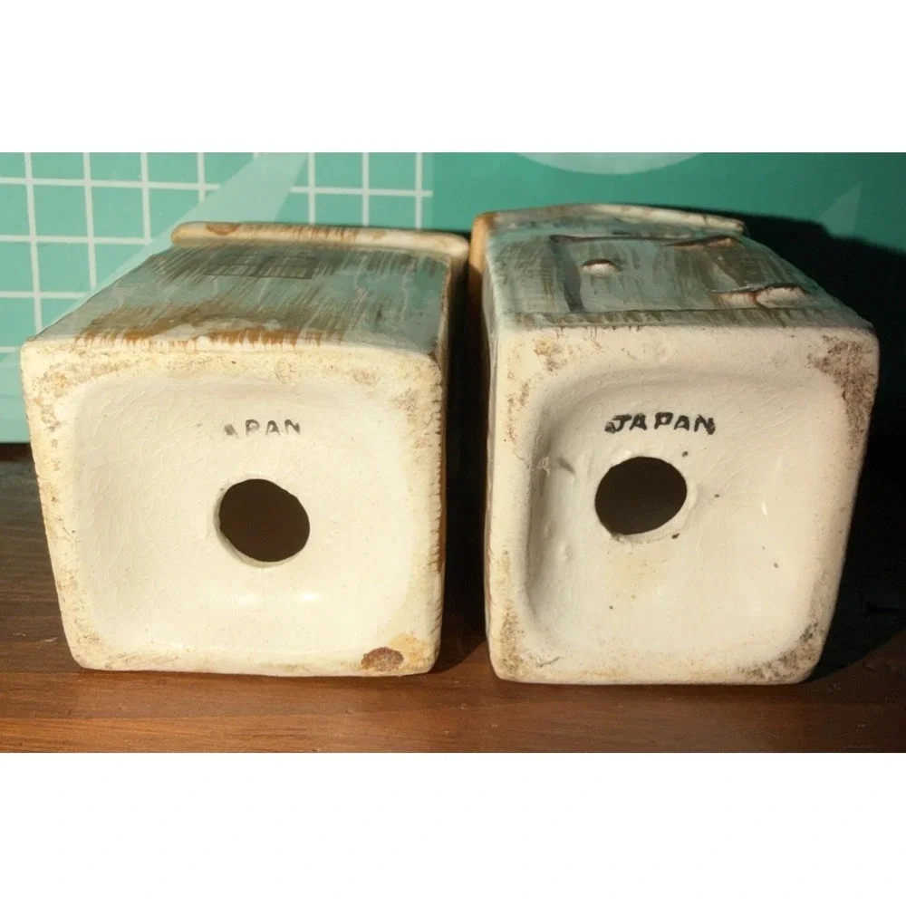 Vintage Outhouse Salt & Pepper Shakers I'm Full Of S I'm Full Of P Brown Japan